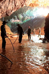 Thai cave rescue streaming
